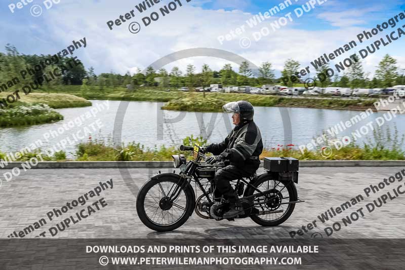 Vintage motorcycle club;eventdigitalimages;no limits trackdays;peter wileman photography;vintage motocycles;vmcc banbury run photographs